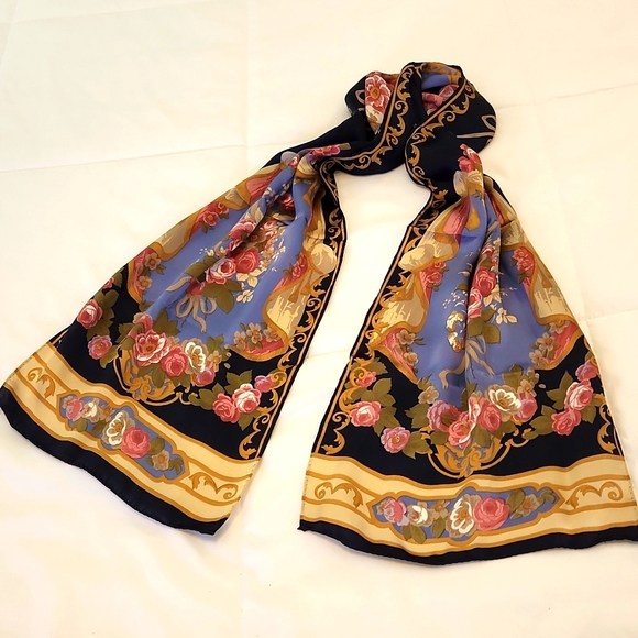 💥 HP 💥 Silk Floral  Rectangular Scarf  about 11 x 52" - Picture 3 of 7